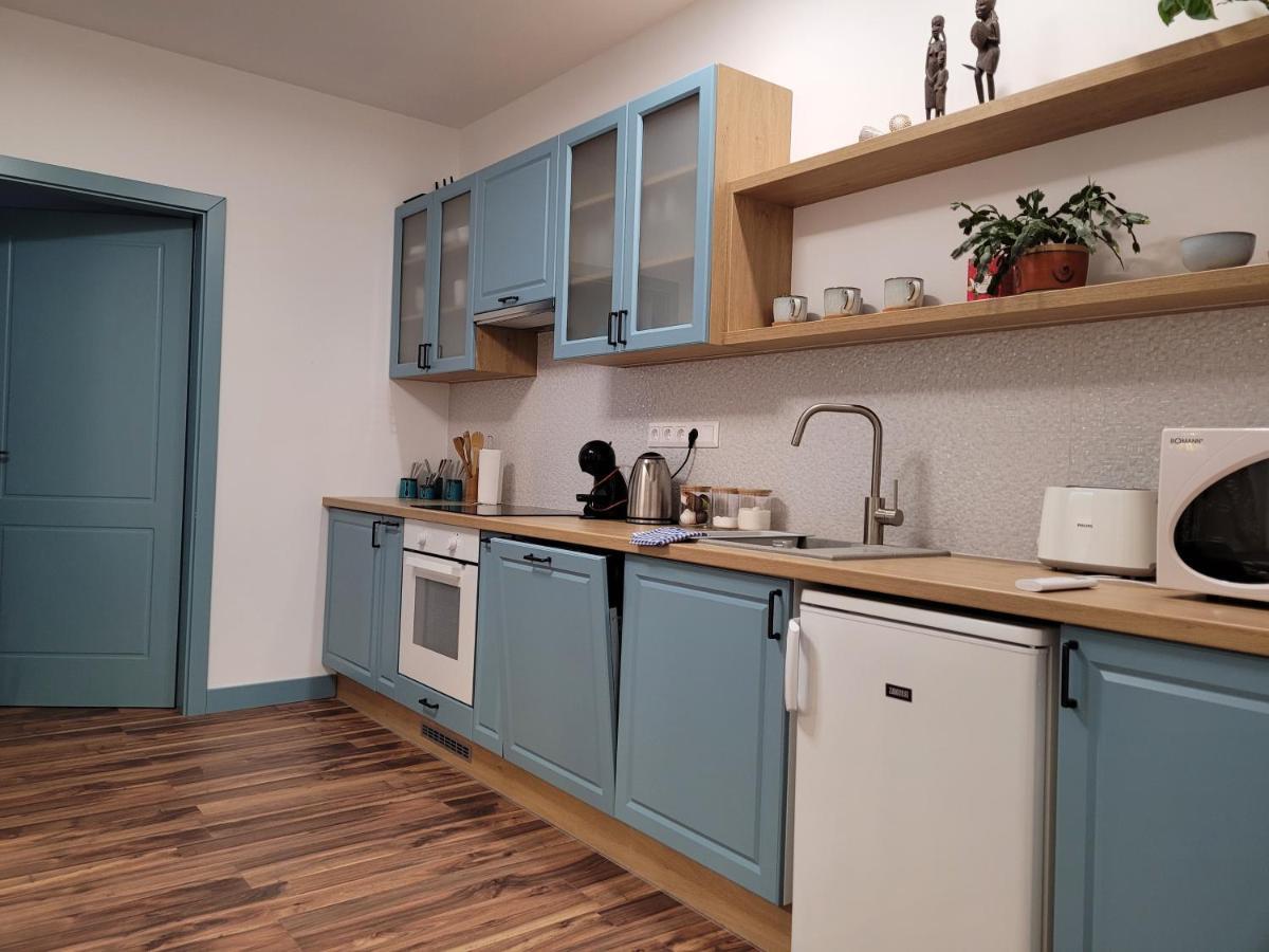 Jégmadár Apartman Debrecen Exterior foto