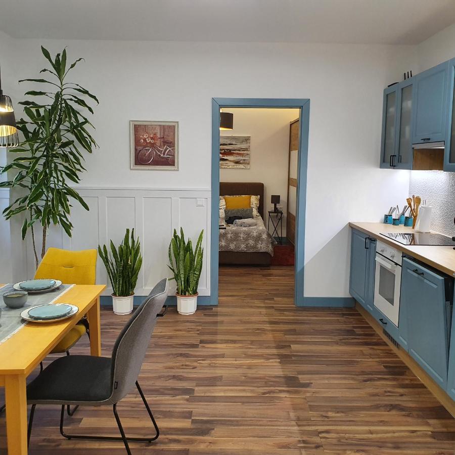 Jégmadár Apartman Debrecen Exterior foto